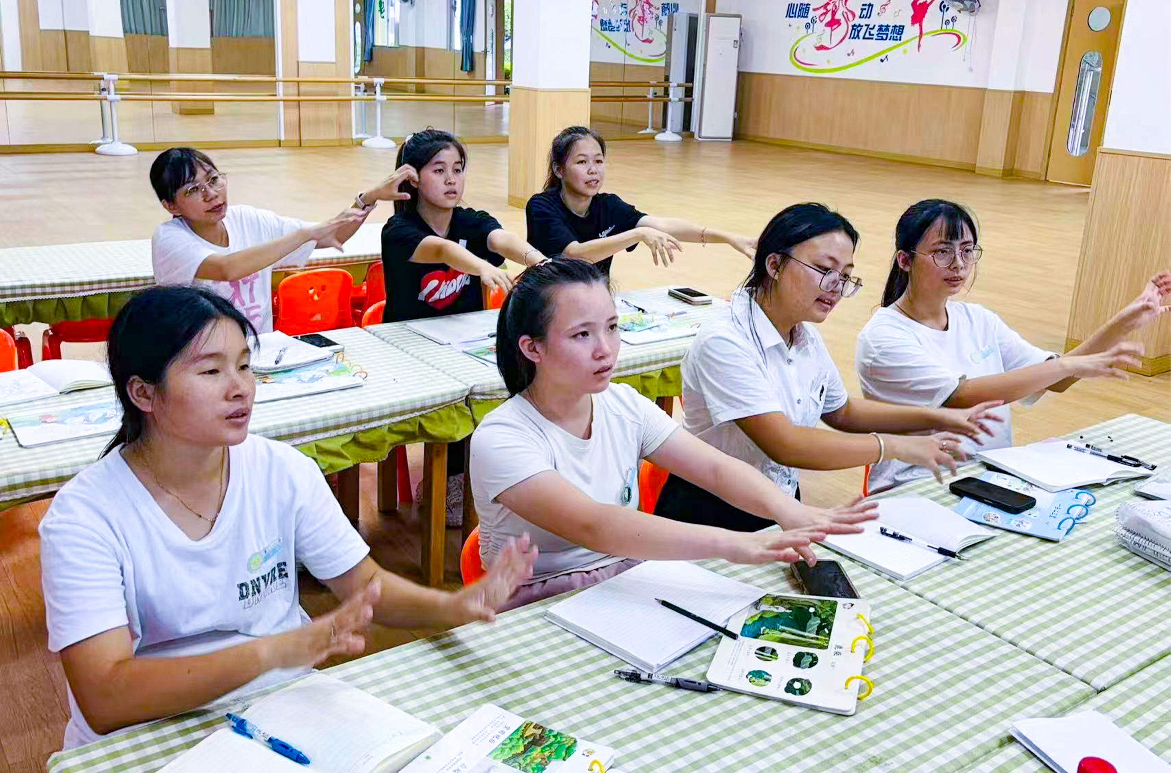 01图一.jpg 01图一.jpg