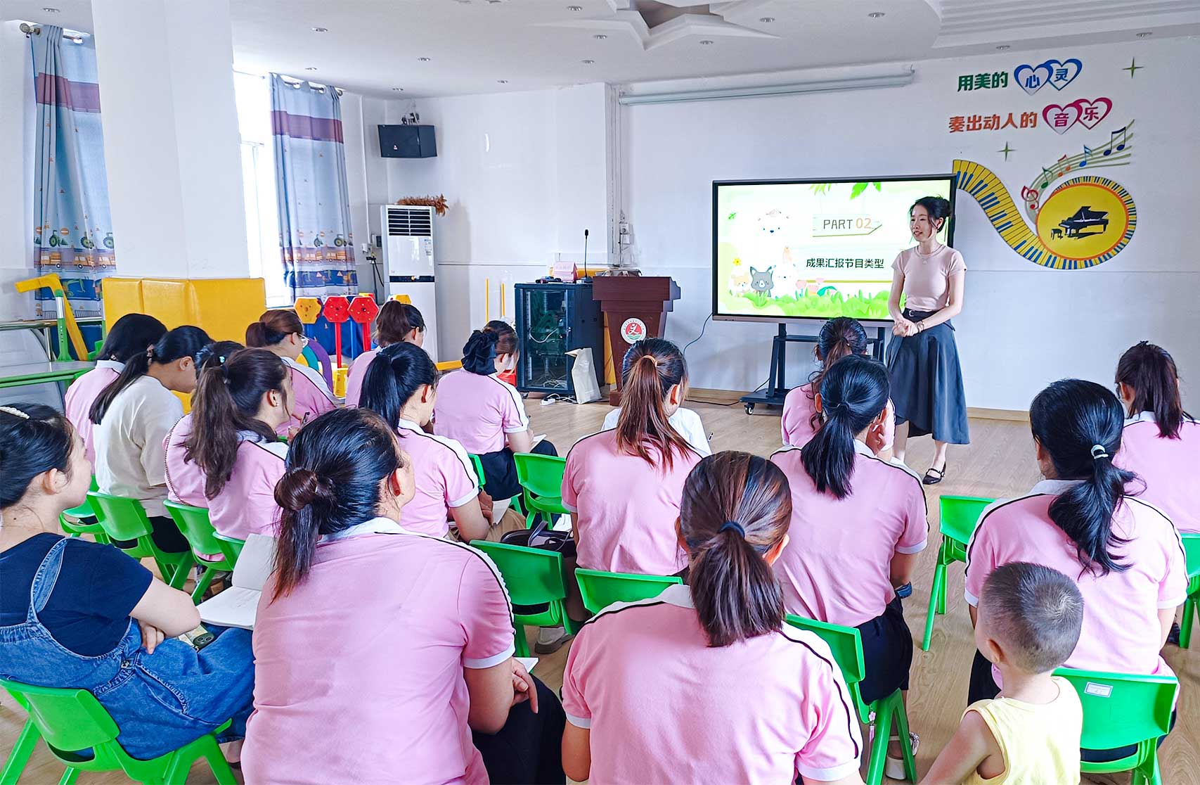 04图四.jpg 04图四.jpg