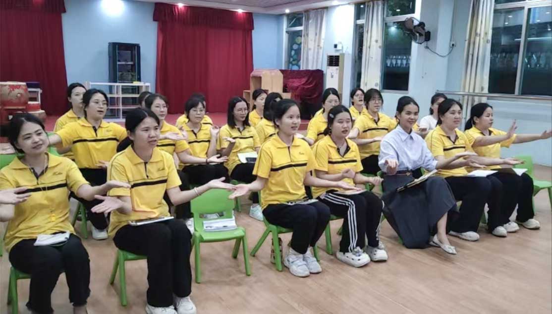 02图二.jpg 02图二.jpg