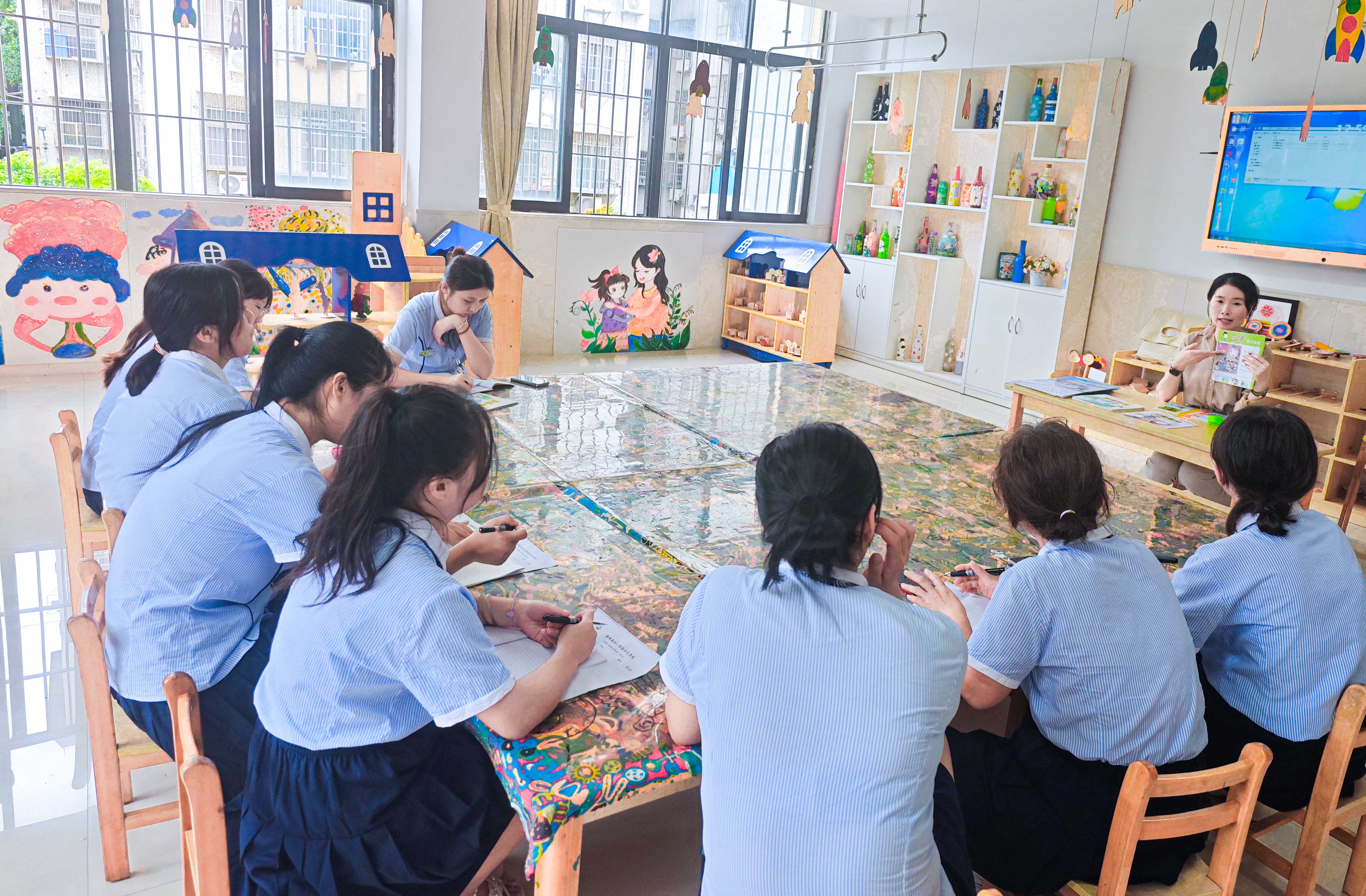 02图二.jpg 02图二.jpg