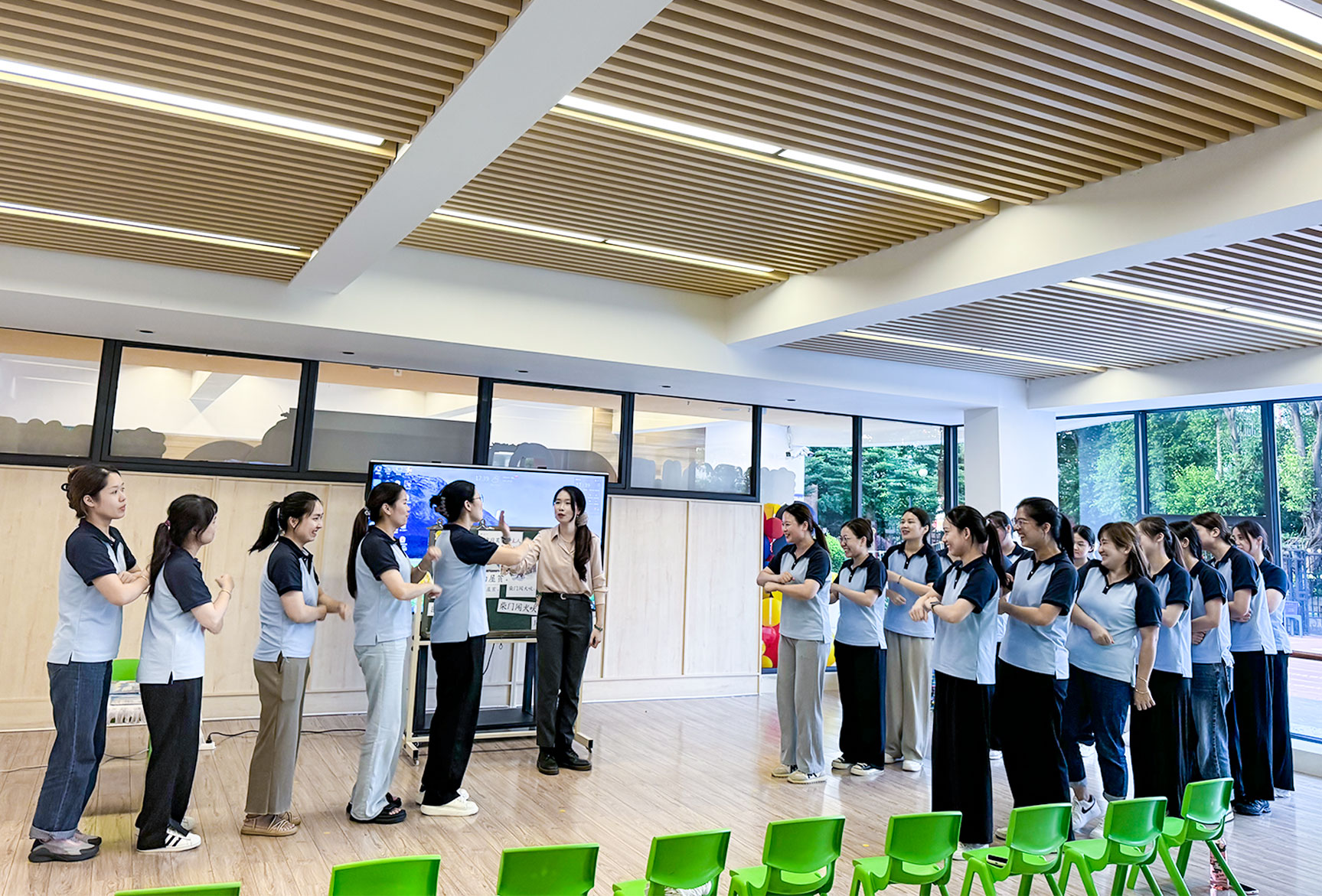 02图二.jpg 02图二.jpg