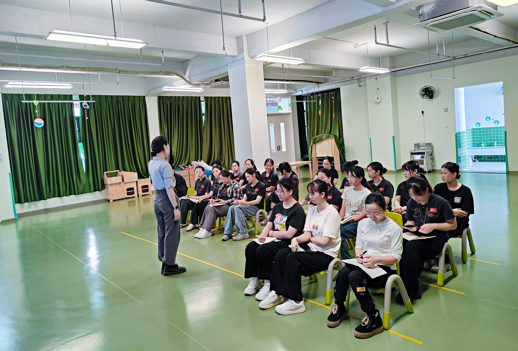 08图八.jpg 08图八.jpg